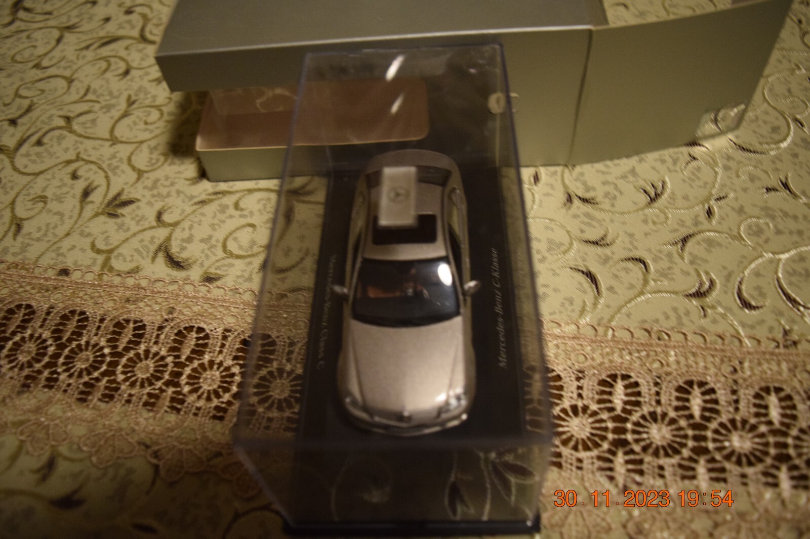 Foto 6 di 11