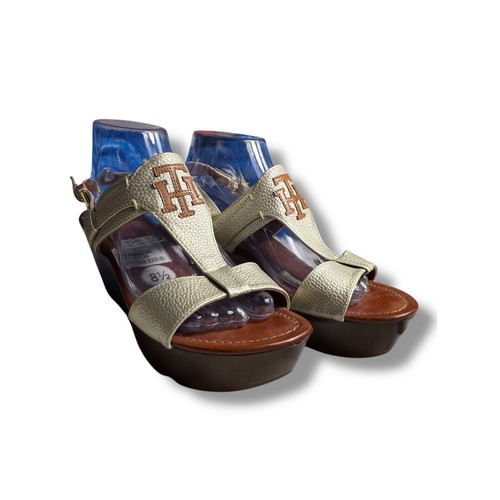 Tommy Hilfiger Wedge Sandals Gold T-Strap Logo Detail Women's Size 8.5 - Picture 6 of 13