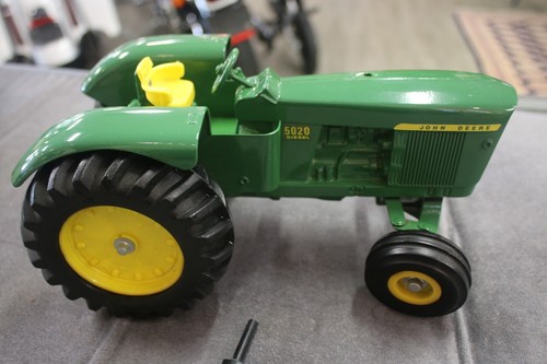 1/16 John Deere 5020 Farm Tractor Model Vintage ERTL - Picture 9 of 10