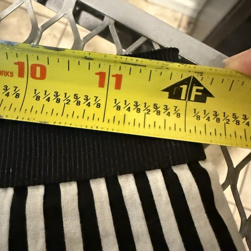 Minigonna plissettata Maeve Anthropologie Remy nera bianca a righe linea A 4 elastici - Foto 5 di 8