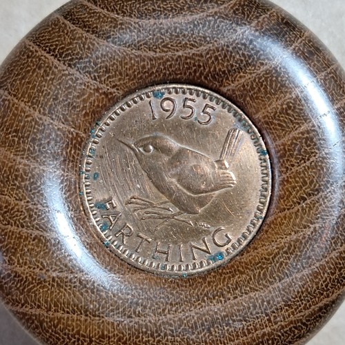 Vintage British Coin Keyring. 1955 Wren Farthing in Laburnum Wood. Handmade - Picture 2 of 5
