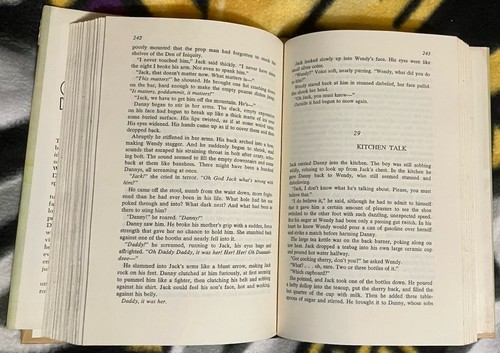 *The Shining Stephen King First edition early print Gutter S10, Doubleday $8.95 - Picture 7 of 18