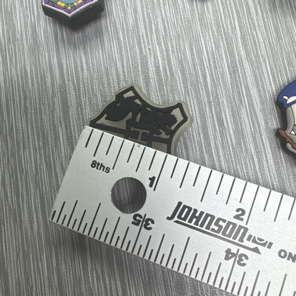 Harry Potter Jibbitz Lot of 5 Wizarding World Hogwarts Dobby Dumbledore Crest - Image 3 of 4