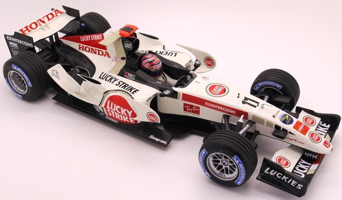 MINICHAMPS LUCKY STRIKE HONDA RA106 R.BARRICHELLO MONACO GP 2006   1/18 - Picture 1 of 5