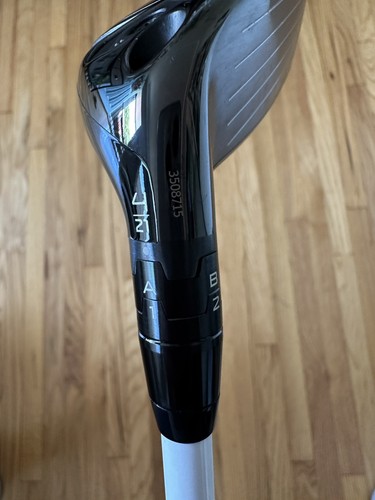 Titleist Golf Club GT3 21* 4H Hybrid X-Stiff Graphite Mint, Headcover Included - Picture 3 of 10