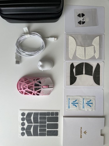 Mouse da gioco wireless Wlmouse Beast X Pro rosa coniglio solido usato - Foto 20 di 24