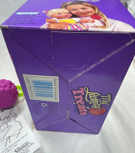 VINTAGE MY LICKETY TREATS DOLL BY KENNER DATED 1997 WITH BOX & ACCESSORIES - Picture 16 of 17