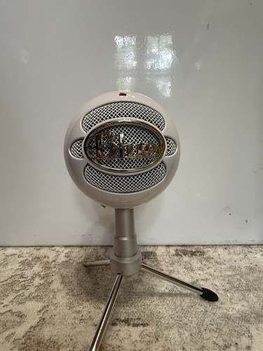 MINT Blue Snowball iCE USB Microphone A00122 w/ Stand  -USED - Picture 3 of 4