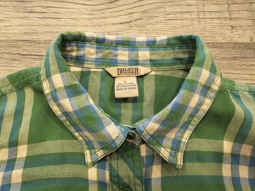 Duluth Trading Flannel Shirt Womens Large Blue Green Plaid Chest Pockets Roll Up - Picture 6 of 14