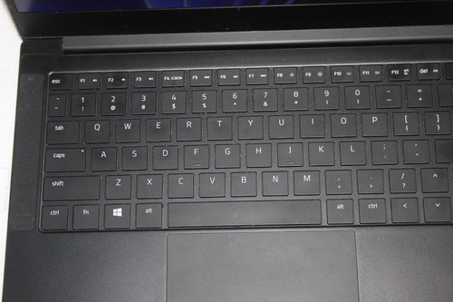 Razer Blade Stealth 13 ultrabook 13" i7-8565U 16 GB RAM 1 TB SSD QWERTY - Bild 13 von 24