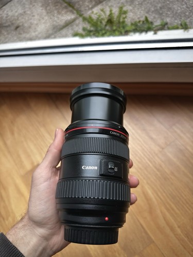 Canon EF 24-70mm f/2,8 L USM - Bild 4 von 7