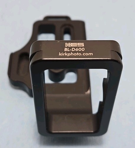 Kirk Photo KES BL-D600 L Bracket for Nikon D600 Camera Tripod Mount - Picture 3 of 8