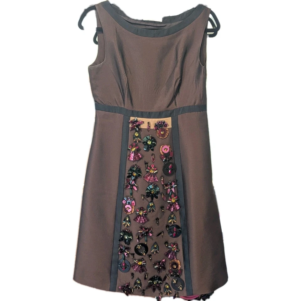 Vestido decote em V marrom cobre mistura lã-seda cristal enfeitado da Prada - Imagem 3 de 4