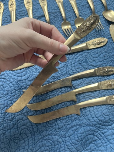 Vintage 20 Piece Thailand Siam Bronze/gold Tinted Silverware - Picture 17 of 22