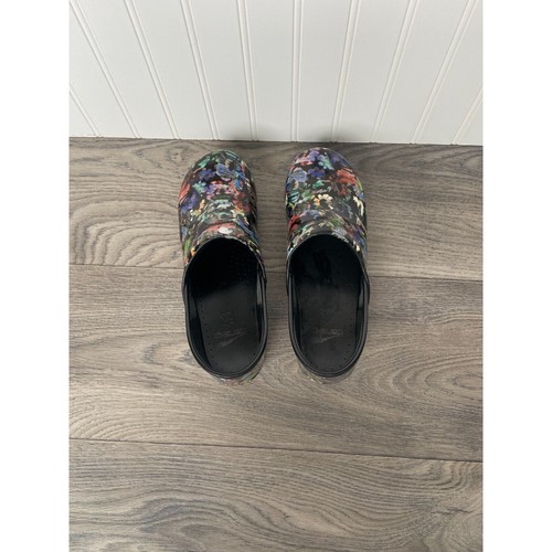 Dansko Clog Damenschuhe US 9,5 EU 40 schwarz geblümt/Blumen mehrfarbig glänzend - Bild 4 von 9