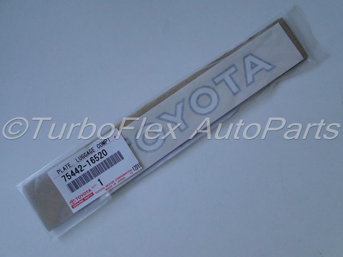 Toyota Tercel 1995-1998 Trunk Emblem Badge Genuine OEM 75442-16520 - Picture 3 of 7