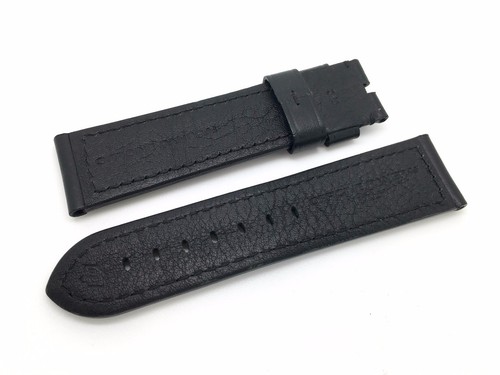 Nueva correa de cuero negra Panerai para modelo Luminor Marina - Imagen 2 de 3