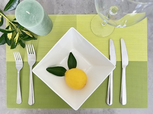4PCS Placemats Lime/Green, Heat-Resistant, Non-Slip, Dining Table Decoration - Picture 2 of 3