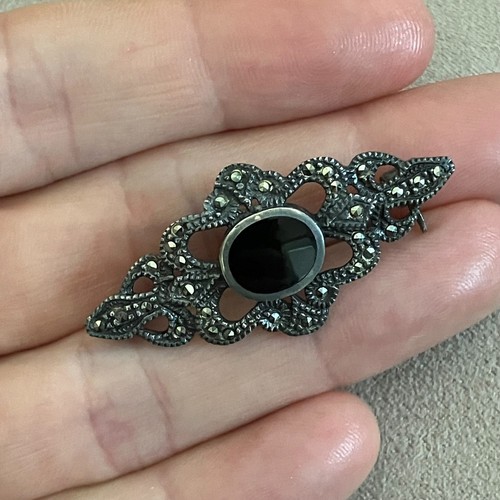 Vintage Sterling 925 Marcasite & Black Onyx Collar Brooch Stick Bar Pin - Bild 1 von 10