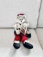 House of Lloyd Christmas Around the World Grannie Flo Bunny 1996 Vtge 16 in