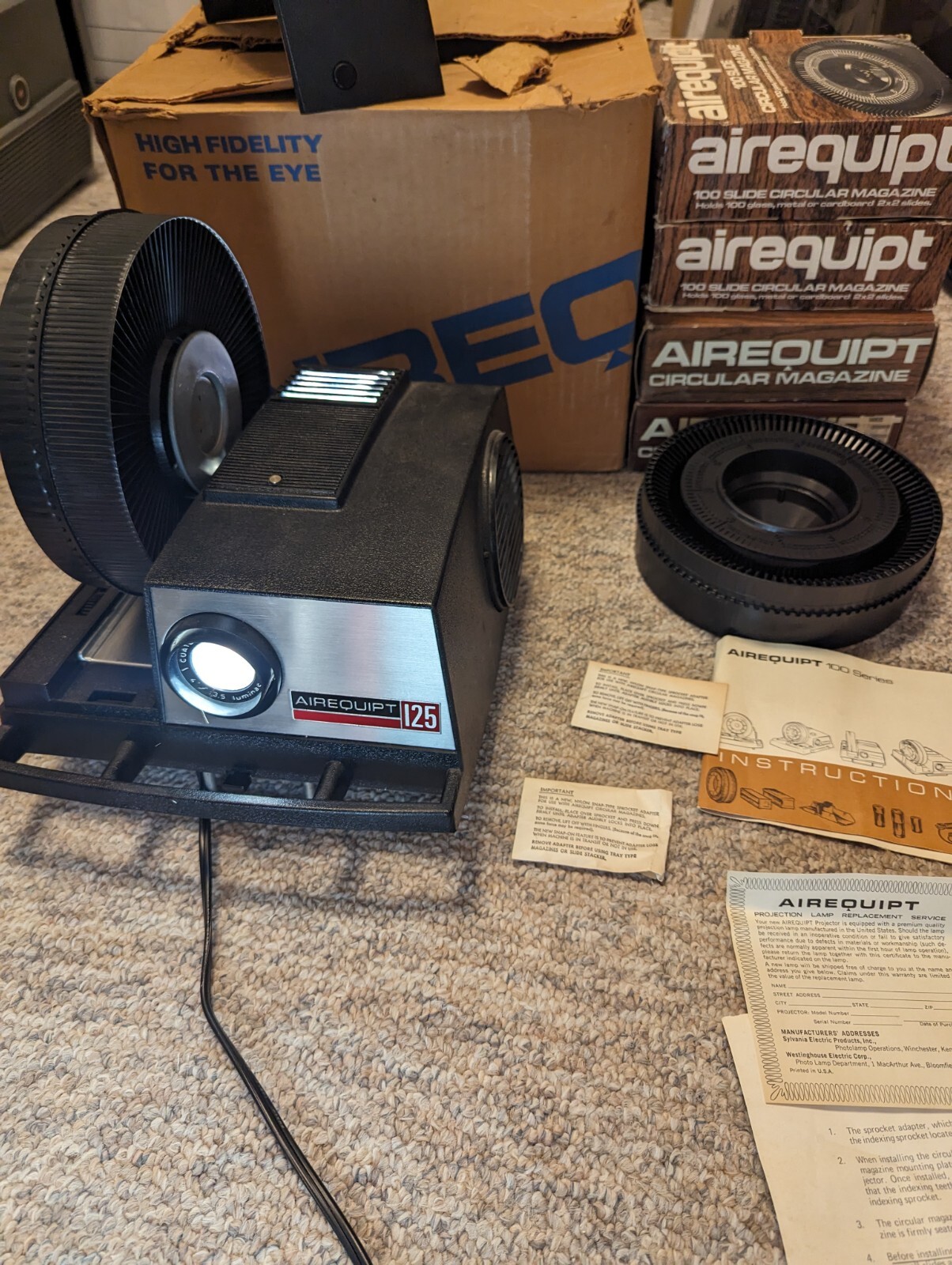 Vintage Airequipt 125 Slide Projector with 4x 100 Slide Magazines eBay