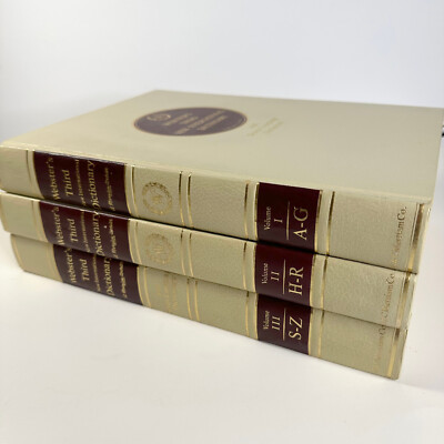 Websters Third International Dictionary and 7 Language Dictionary 3 Volumes 1966