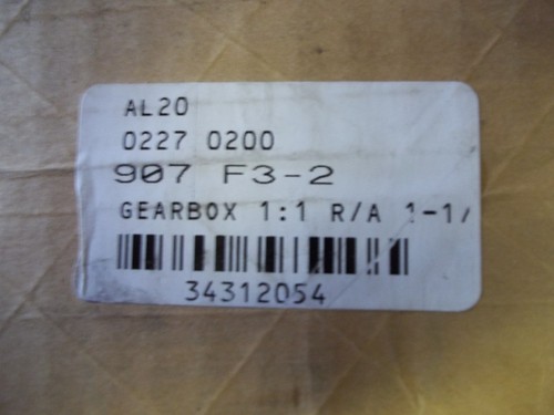NEW TOOLOMATIC RIGHT ANGLE / FLOAT-A-SHAFT GEAR 02270220 BORE 1.250" RATIO: 1:1 - Bild 4 von 6