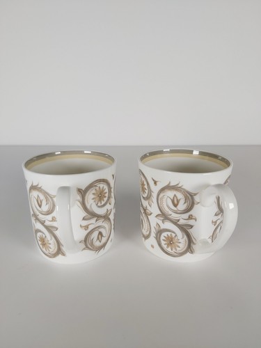 2x Wedgwood Susie Cooper Design "Venetia" Pattern Coffee Cups - Picture 3 of 12