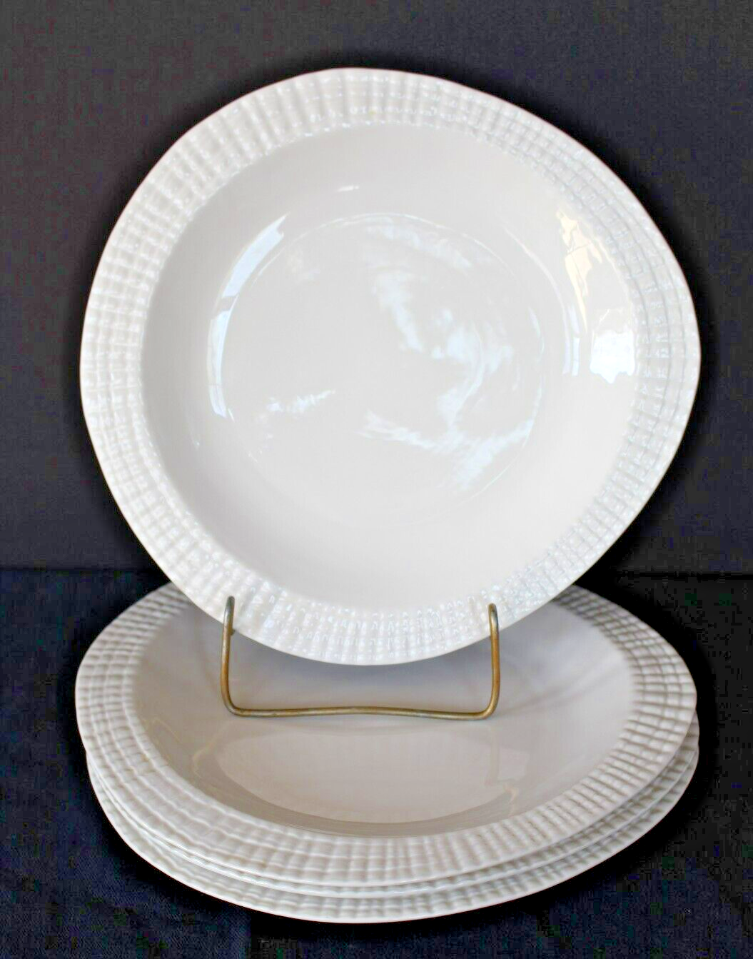 4 Portmeirion SEASCAPES PEARL White Dinner Plates Embossed Shell Rim 11 ...