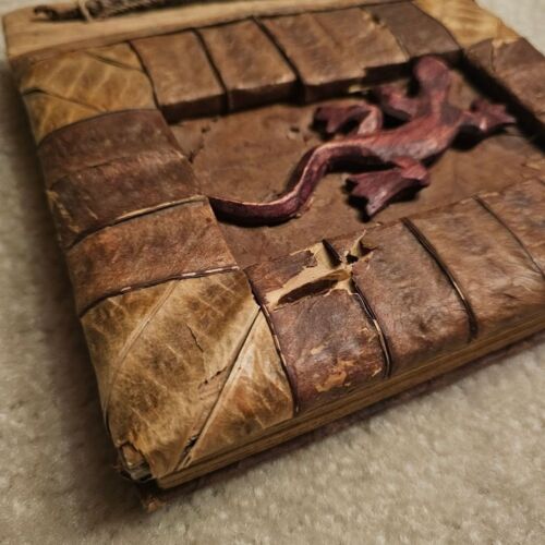 Primitive Photo Album Scrapbook Wooden Gecko Plant Leaves Handmade Gorpcore - Picture 9 of 12