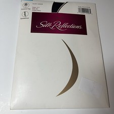 Hanes Silk Reflections Control Top Pantyhose Sndlft 717 E-F Navy Fits 5'7" & 190