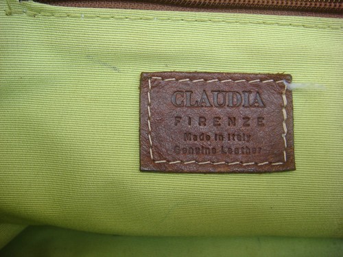 Claudia Firenze Genuine Italian Faux Ostrich Design Leather Bag - Picture 4 of 5