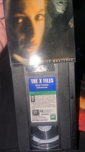 The X-Files Boxed Set - Vol. 2 (VHS, 1996, 3-Tape Set) - Picture 10 of 14