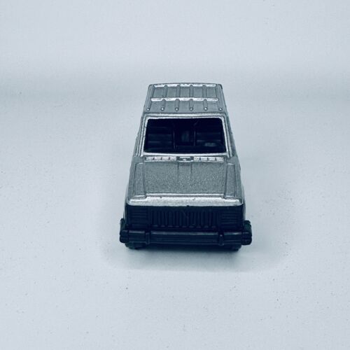 Vintage Lot Of 2 - Tootsietoy Jeep Cherokee and Ram Van - Great Condition - Picture 8 of 11