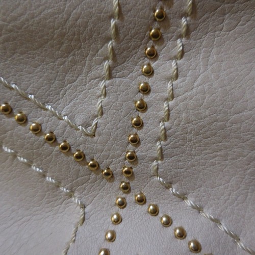 Bolso Forrado-Para Bandolera Beis Joyería Metal Dorado Moda Mujer N8197 - Imagen 2 de 12