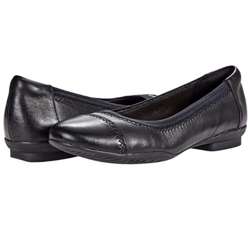 Clarks Sara Bay Ballet Flats in Black Leather Size 6.5 Medium NIB