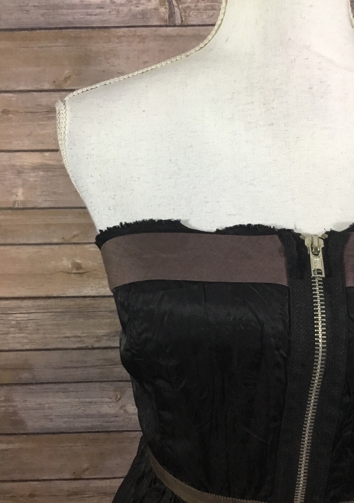 Free People NWT Womens Crinkle Smocked Front Zip Short Dress 6 Black Brown I26 Na stanie w kraju