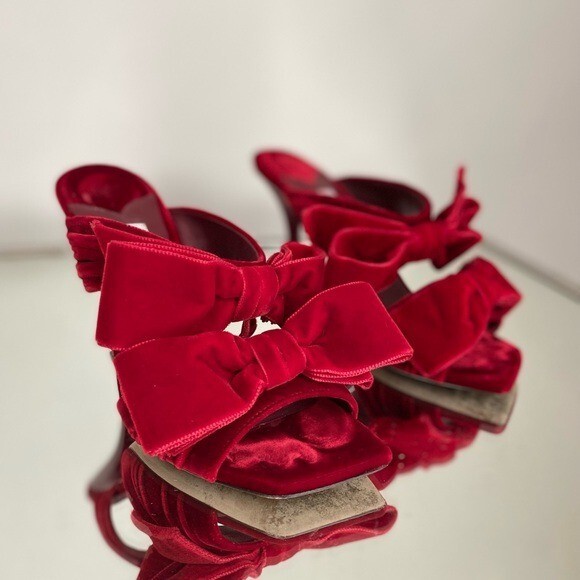EUC JIMMY CHOO Flaca Velvet Mules 35.5 $1,195 | eBay EUC JIMMY CHOO Flaca Velvet Mules 35.5 $1,195 | eBay