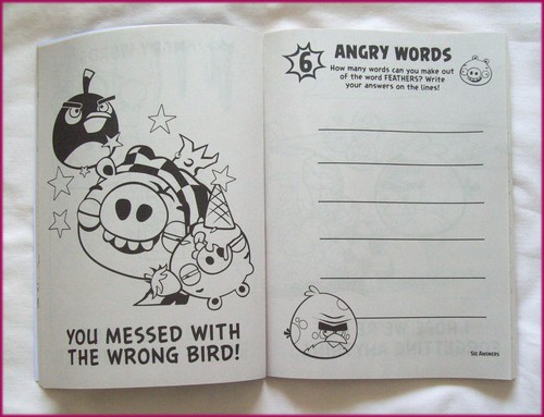 ANGRY BIRDS JUMBO 96p ACTIVITY & COLOURING IN Colour-in BOOK FEATHERS FLY Color - Picture 4 of 6