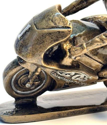 Racing Motor Cycle With Rider Figurine Championship Cup Series CCS Heavy Resin - Picture 9 of 13