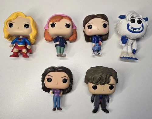 Funko Pop Lot of 6 Supergirl Stranger Things Gilmore Girls Outlander