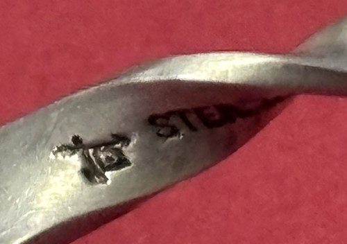 Gedrehter Griff Rikscha Sterlingsilber 6,8 g 3,75" Souvenir Löffel - Bild 4 von 6