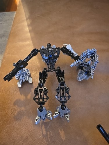 LEGO Bionicle Lot of 2 Figures built as shown - Picture 6 of 10