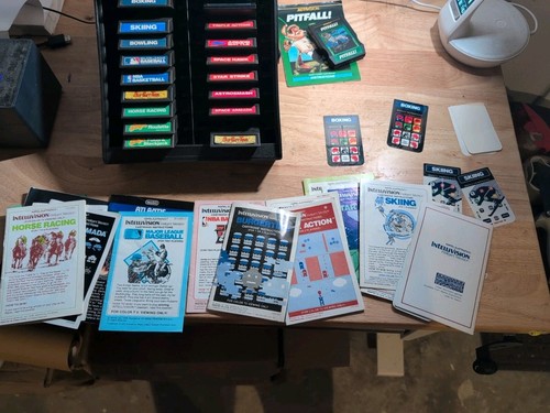 Intellivision Games Lot 19 Games With Case!!! Great Condition With Manuals Rare - Picture 7 of 8