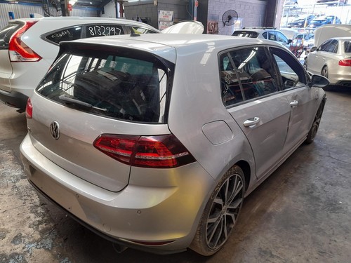 VOLKSWAGEN GOLF RIGHT FRONT STRUT GEN 7, HATCH/WAGON, GTI/R, ADAPTIVE,TYPE, 12/1 - Picture 4 of 12