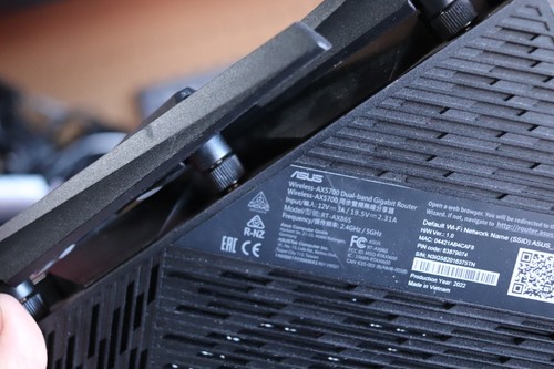 ROUTER GIGABIT DE DOBLE BANDA INALÁMBRICO ASUS AX5700 RT-AX86S - NO INCLUYE CABLE DE ALIMENTACIÓN - Imagen 11 de 16