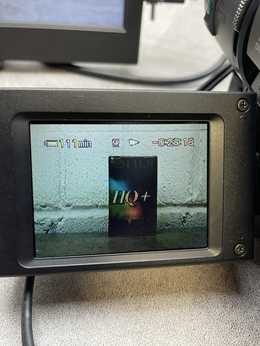 Sony CCD-TRV46E Hi8 Camcorder - Picture 13 of 24