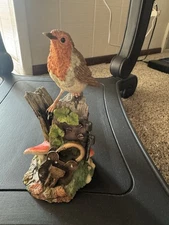 The Leonardo Collection Robin Figurine 1998 Vintage Bird Ornament UK Decor