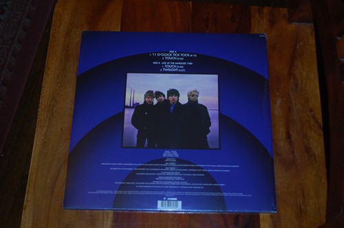 U2-3 11 O'Clock Tick Tock RSD 12" Vinyl-Brand New Sealed Blue Vinyl - Picture 3 of 3