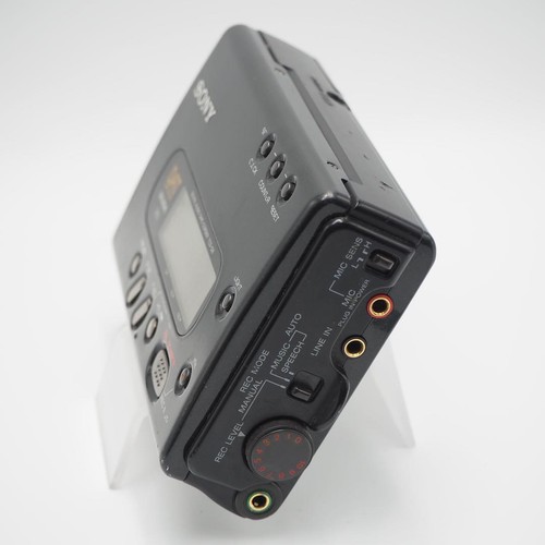 Sony TCD-D8 DAT Walkman Portable Recorder Digital Audio Tape Corder Black F/J - Picture 3 of 12